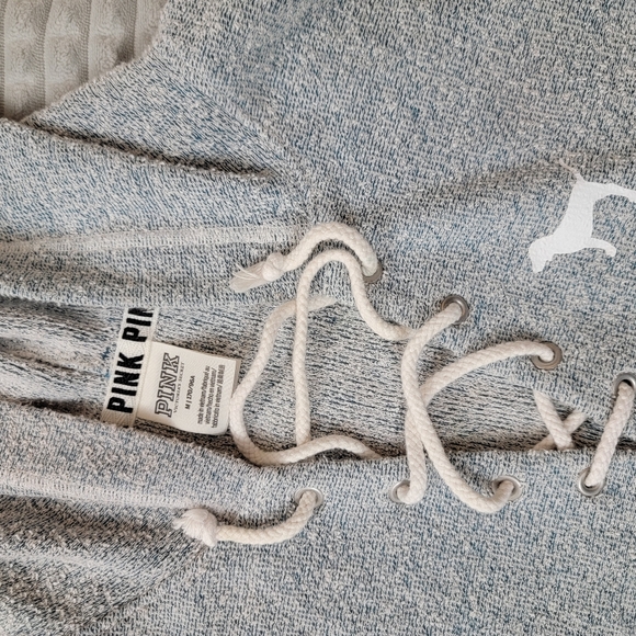 Pink pull over - Picture 2 of 3